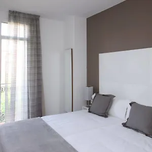 https://mh-apartments-suites.catalonia-hotels.com
